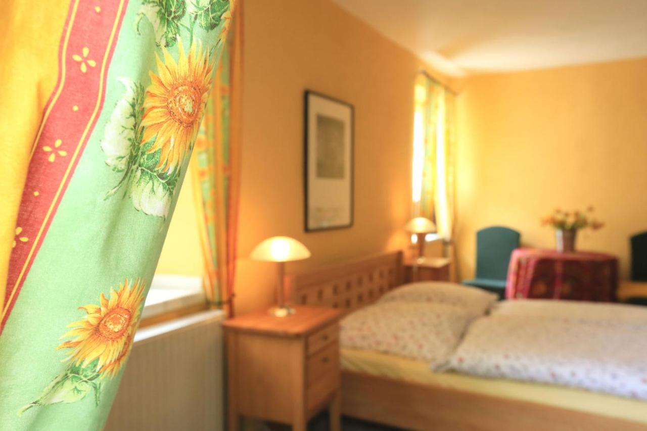 Hotel Weingewolbe Bermersheim Екстер'єр фото